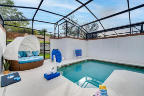 Resort Retreat with Lanai and Games 10 Mi to Disney!